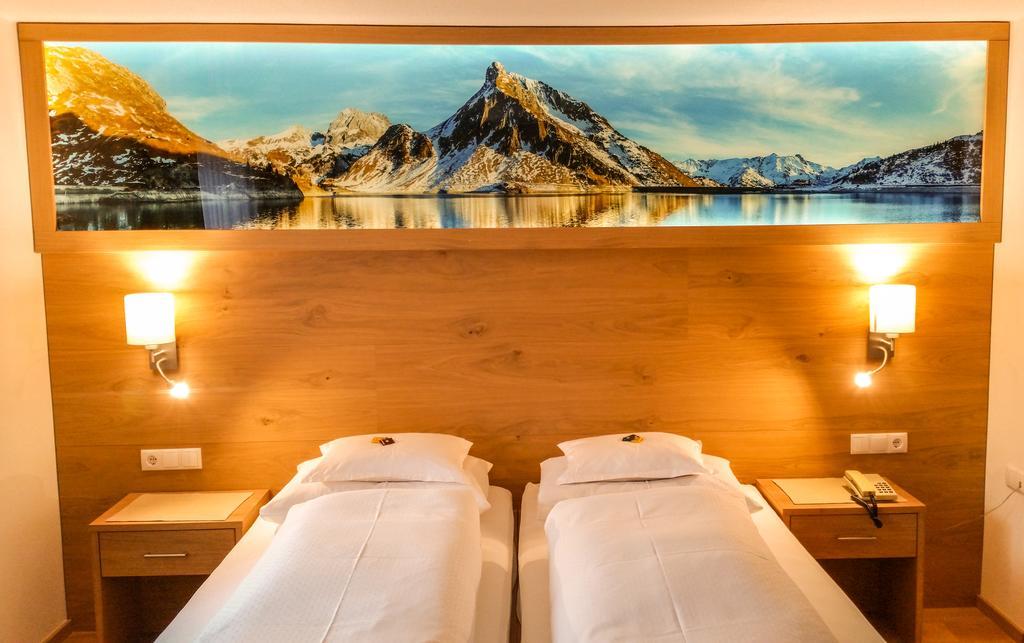 Pension Iris Lech am Arlberg Exterior photo