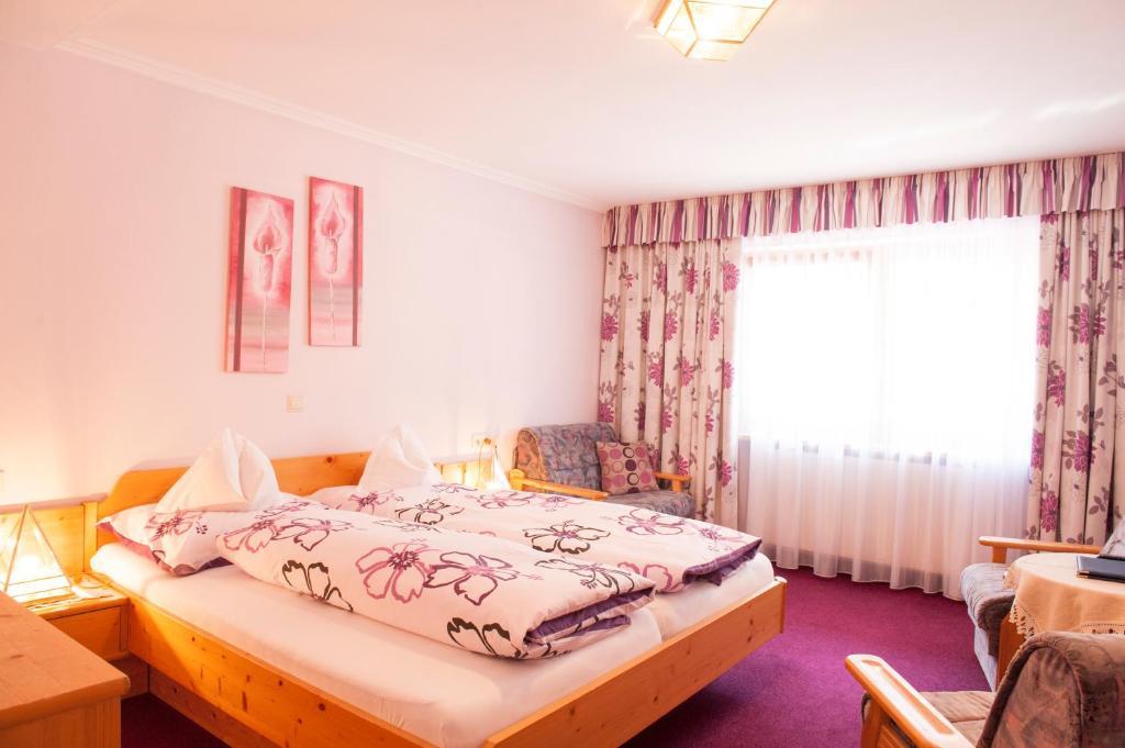 Pension Iris Lech am Arlberg Exterior photo